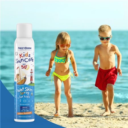 kids sun wet skin 3d7
